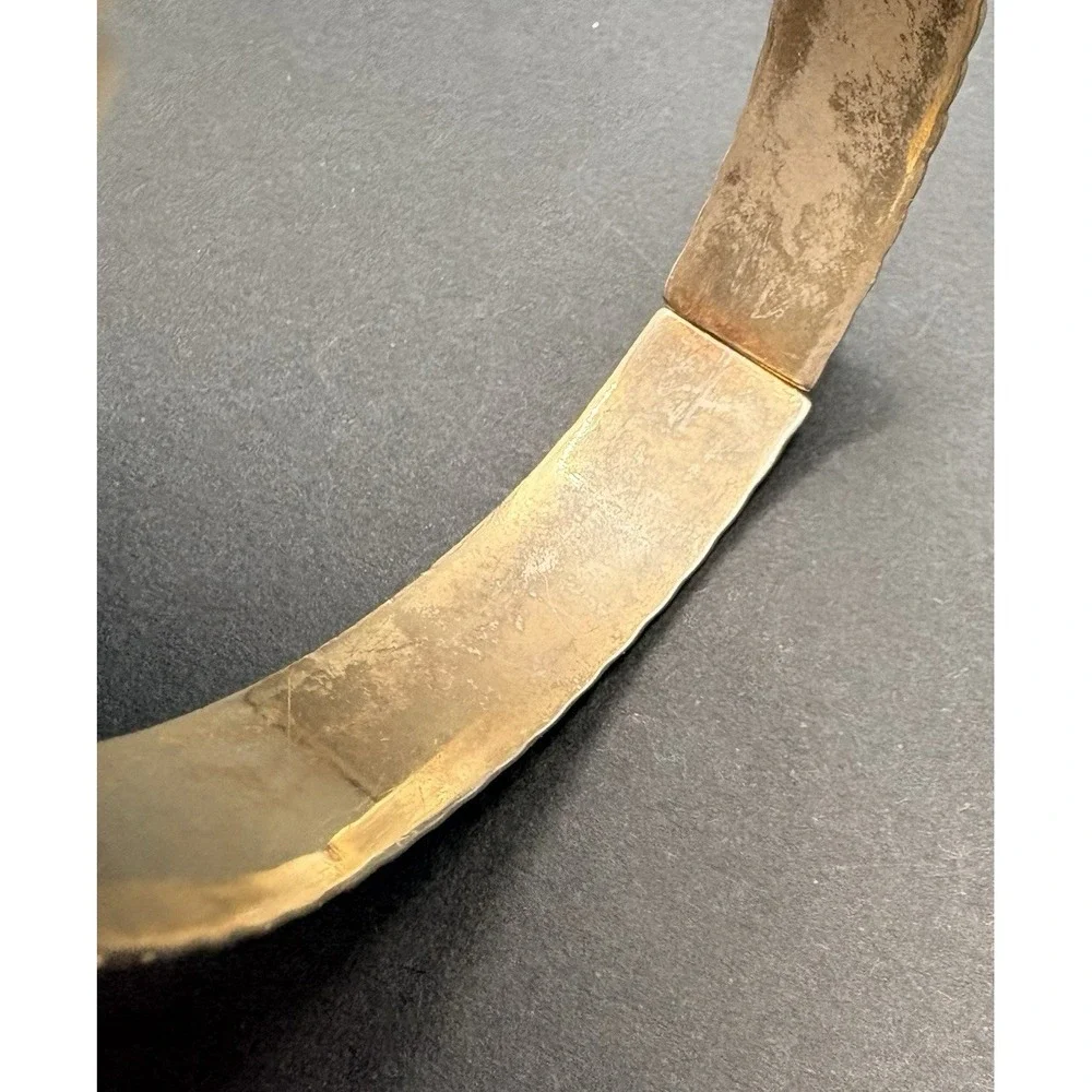 Vintage Monet Shiny Twisted Gold Tone Hinged Bangle Bracelet‎ 6.75